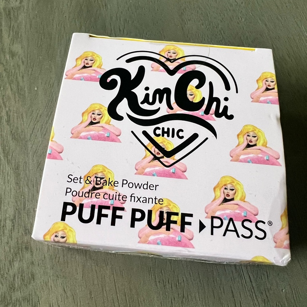 KimChi Chic Beauty Puff Puff Pass Set and Bake Powder